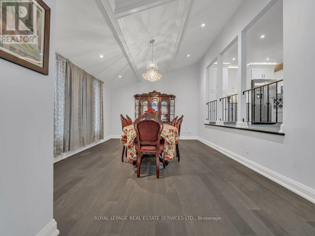 305 Ironwood Road, Guelph, Ontario N1G 3G2 - Photo 7 - X12549322