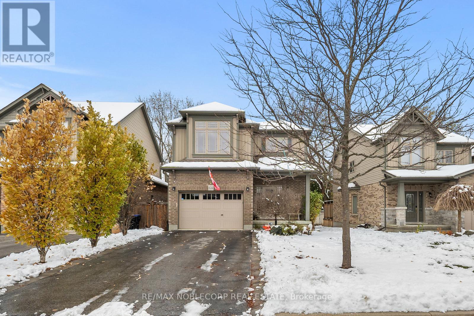 64 Carleton Trail, New Tecumseth, Ontario L0G 1A0 - Photo 2 - N12549306