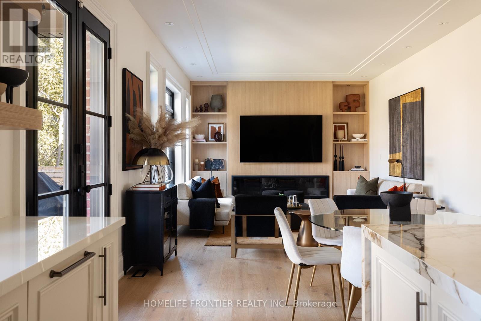 20 Arrowstook Road, Toronto, Ontario  M2K 1J9 - Photo 2 - C12549350