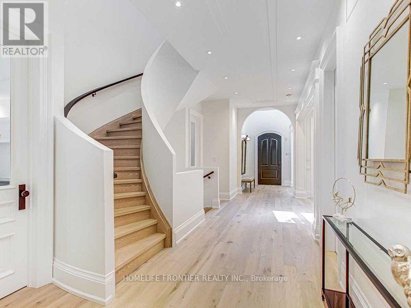 20 Arrowstook Road, Toronto, Ontario  M2K 1J9 - Photo 8 - C12549350