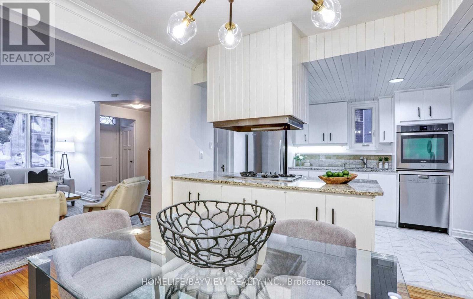 46 Fairfield Road, Toronto, Ontario  M4P 1T2 - Photo 10 - C12549362