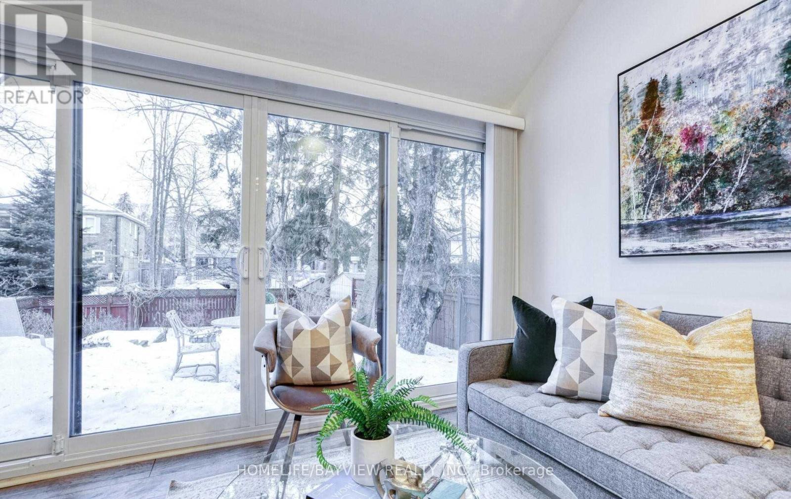 46 Fairfield Road, Toronto, Ontario  M4P 1T2 - Photo 19 - C12549362