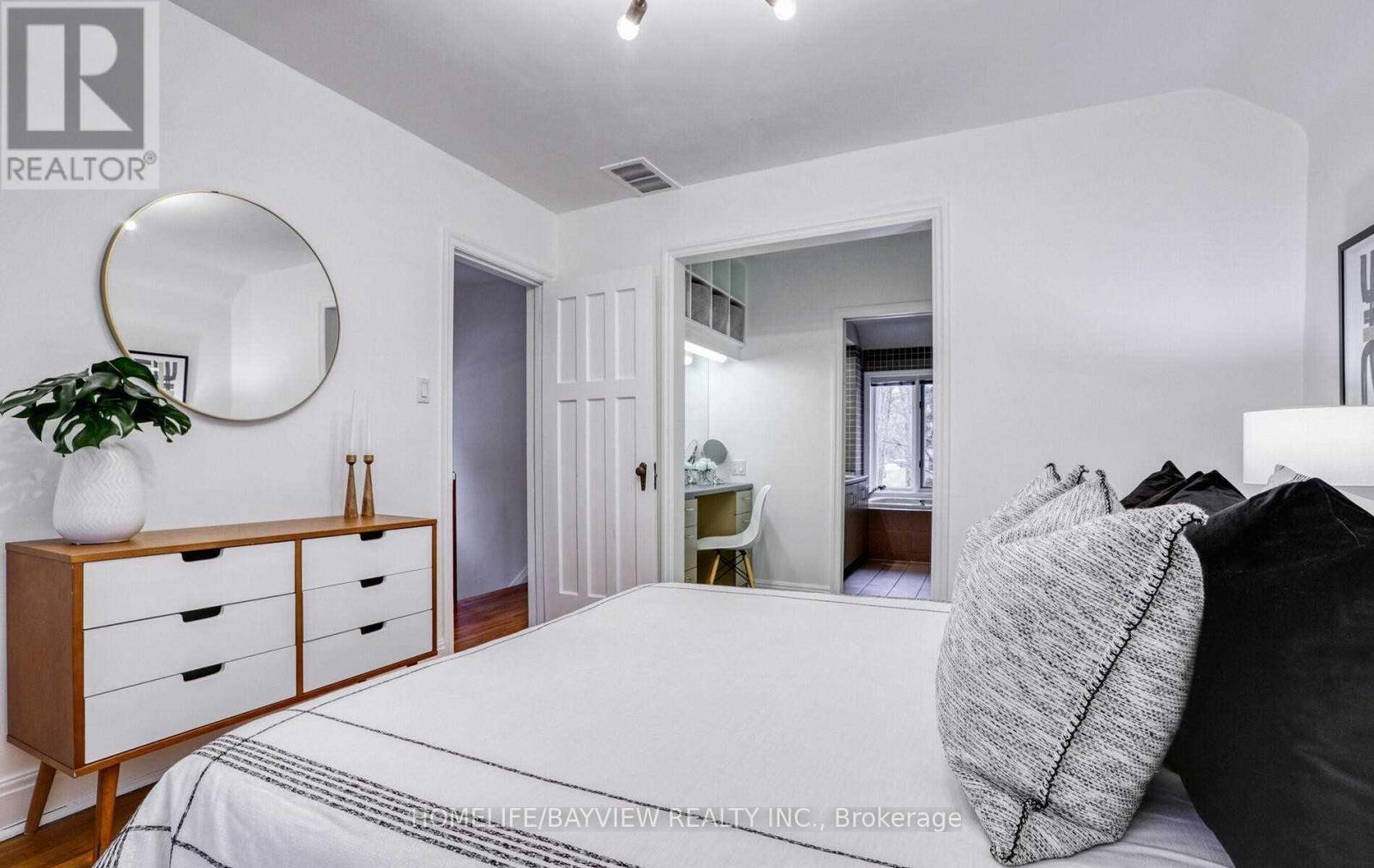 46 Fairfield Road, Toronto, Ontario  M4P 1T2 - Photo 24 - C12549362