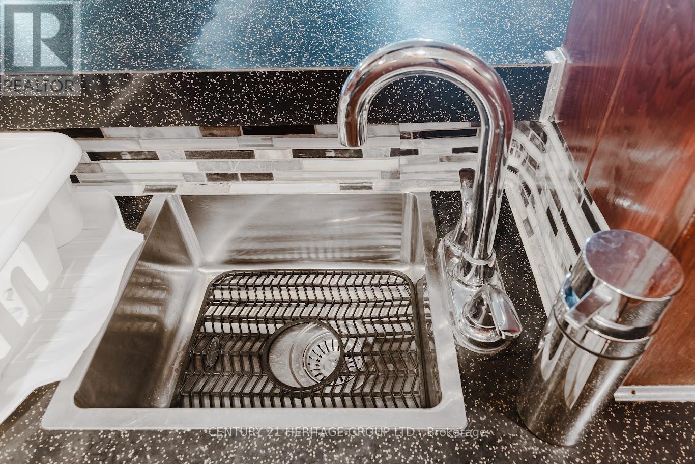 111 Tulane Crescent, Toronto, Ontario  M3A 2C2 - Photo 27 - C12549368