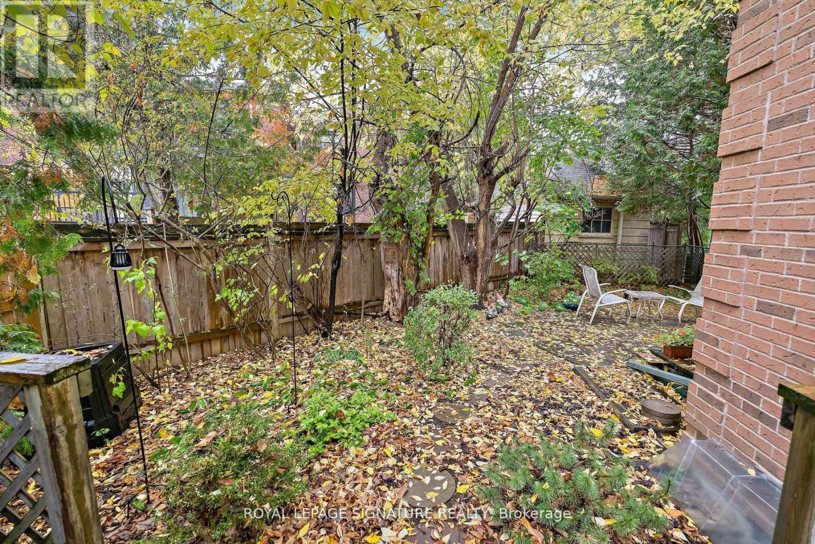 110 Bowmore Road, Toronto, Ontario M4L 3J2 - Photo 44 - E12549344