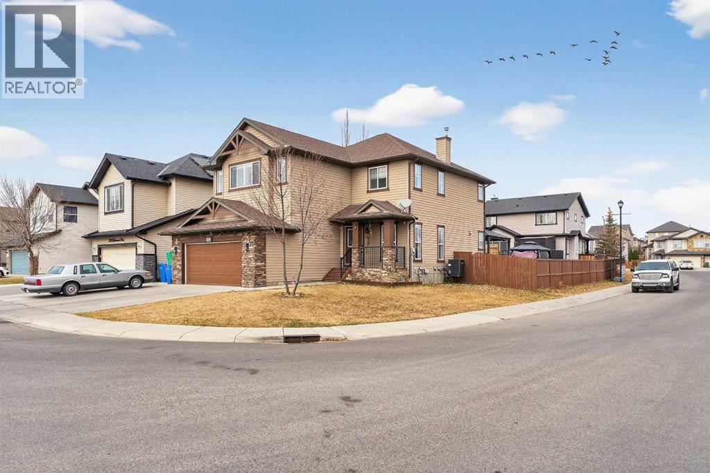 280 Willowmere Way, Chestermere, Alberta  T1X 0E1 - Photo 2 - A2269758