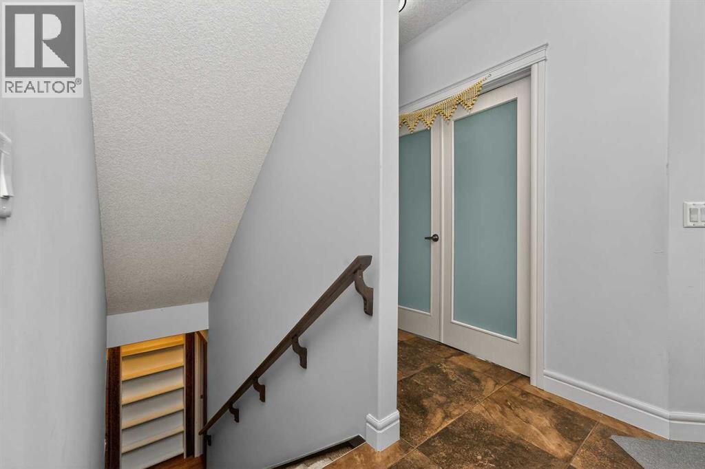 280 Willowmere Way, Chestermere, Alberta  T1X 0E1 - Photo 39 - A2269758