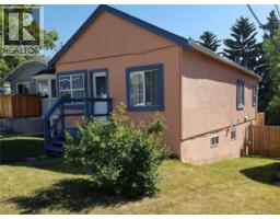 3804 Centre A Street NE Highland Park