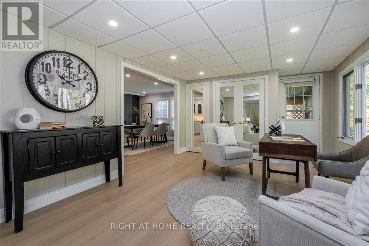 18 Riverview Circle, Innisfil, Ontario  L9S 1M2 - Photo 15 - N12549346