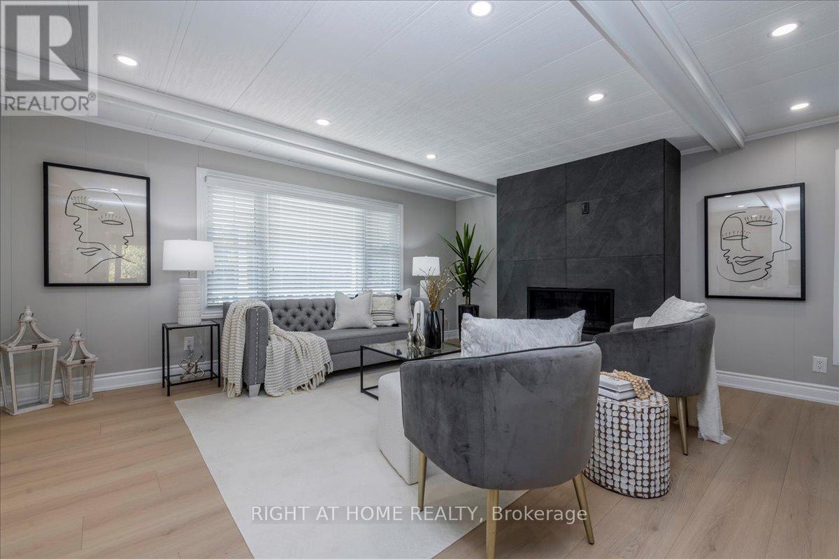 18 Riverview Circle, Innisfil, Ontario  L9S 1M2 - Photo 6 - N12549346