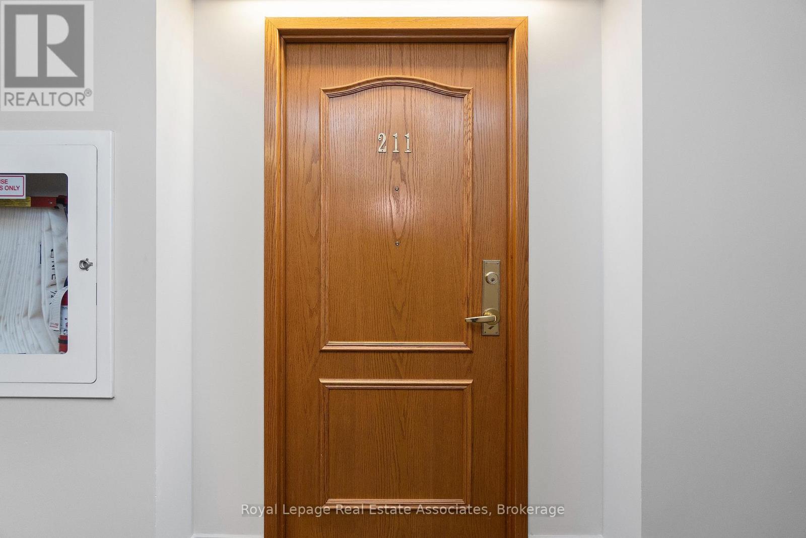 211 - 7373 Martin Grove Road, Vaughan, Ontario L4L 9K1 - Photo 11 - N12549378