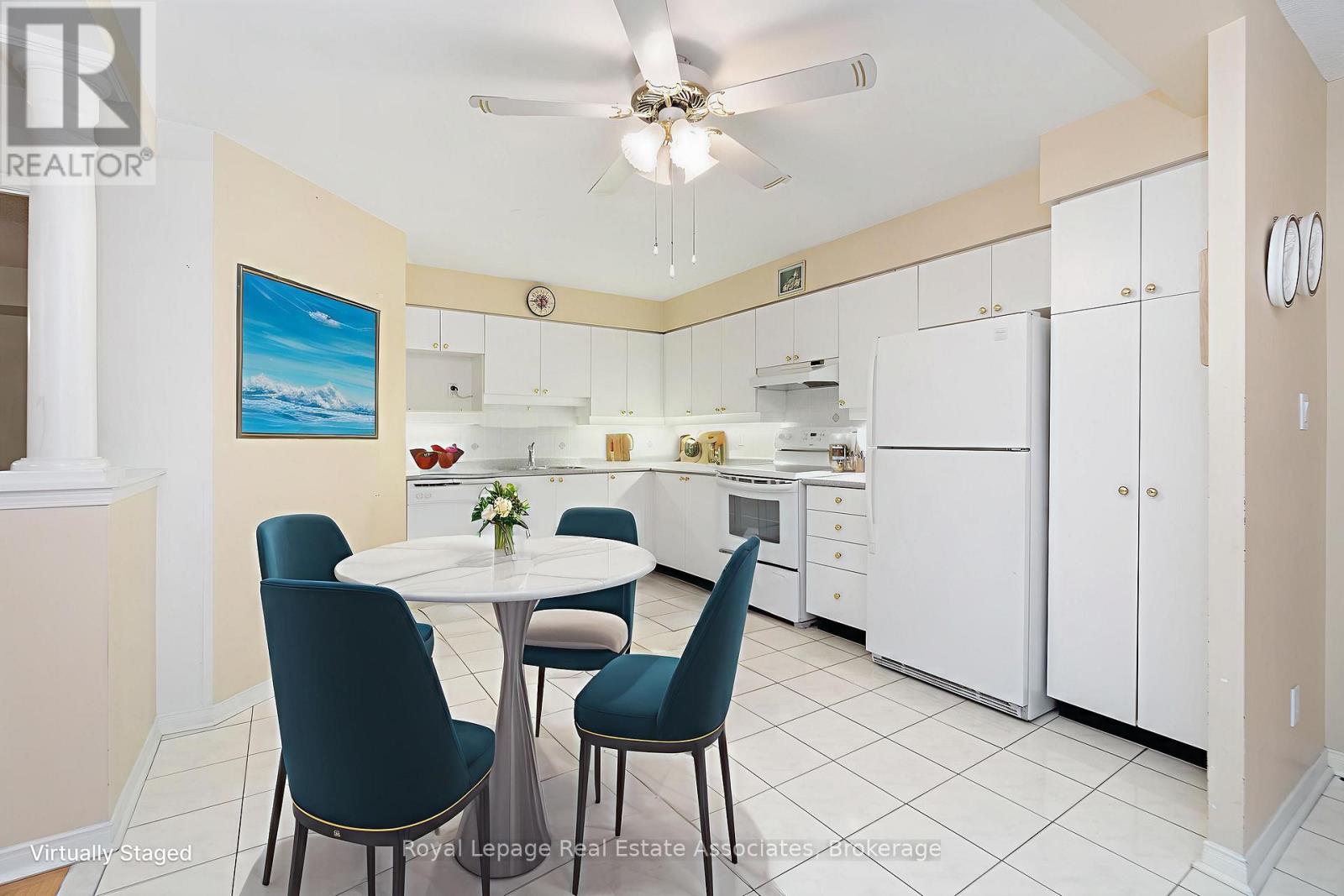 211 - 7373 Martin Grove Road, Vaughan, Ontario L4L 9K1 - Photo 13 - N12549378