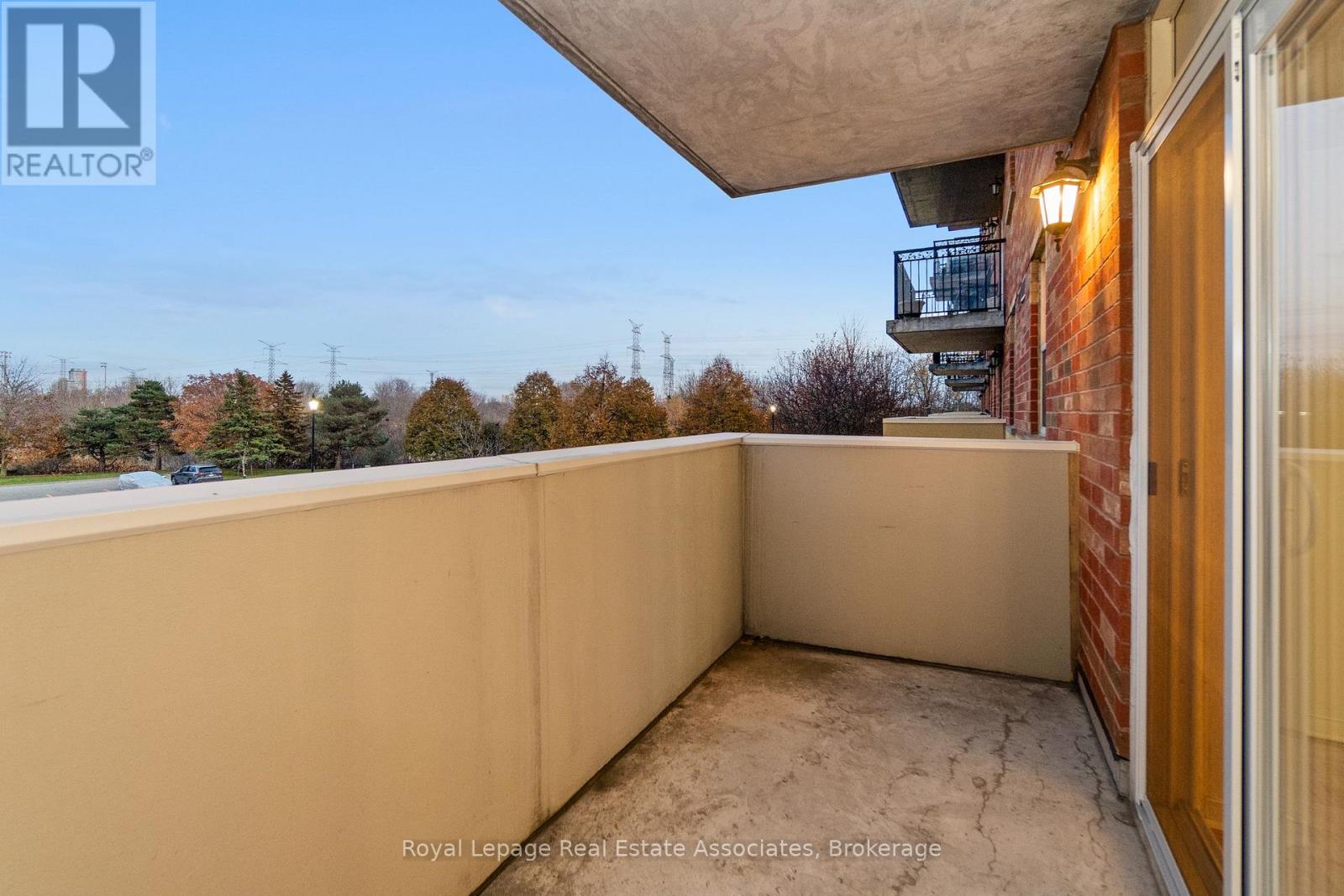 211 - 7373 Martin Grove Road, Vaughan, Ontario L4L 9K1 - Photo 31 - N12549378