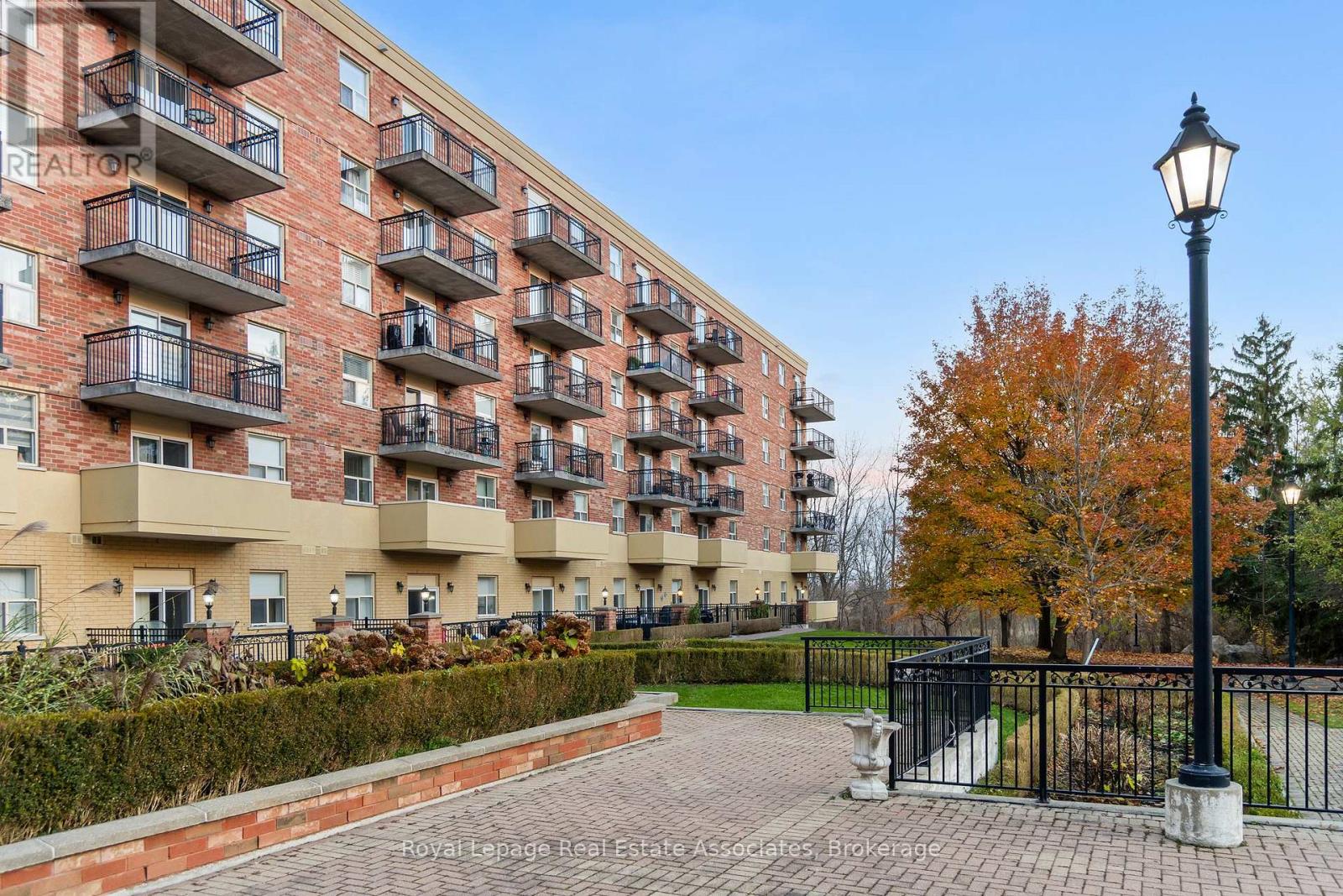 211 - 7373 Martin Grove Road, Vaughan, Ontario L4L 9K1 - Photo 33 - N12549378