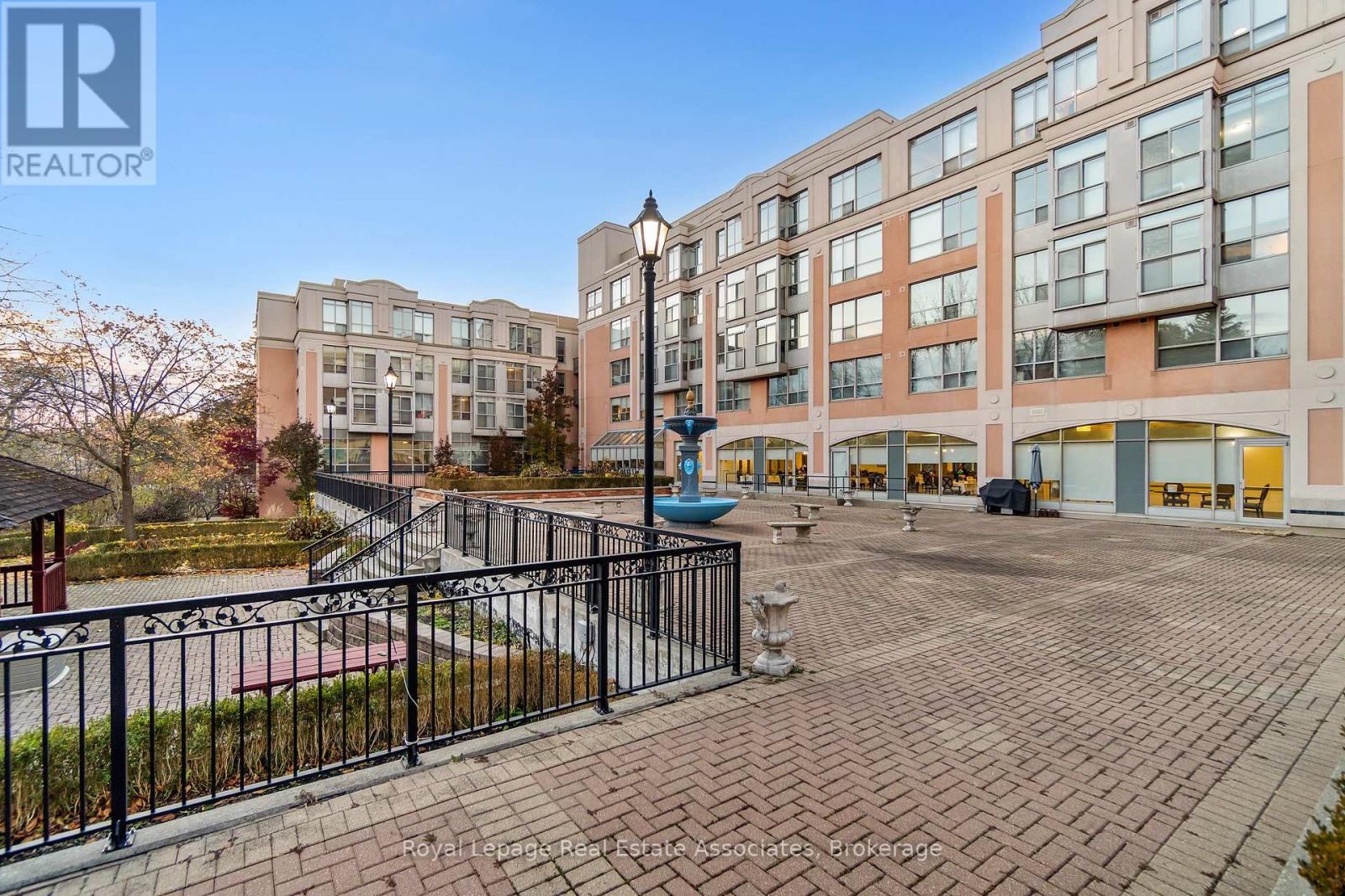 211 - 7373 Martin Grove Road, Vaughan, Ontario L4L 9K1 - Photo 39 - N12549378