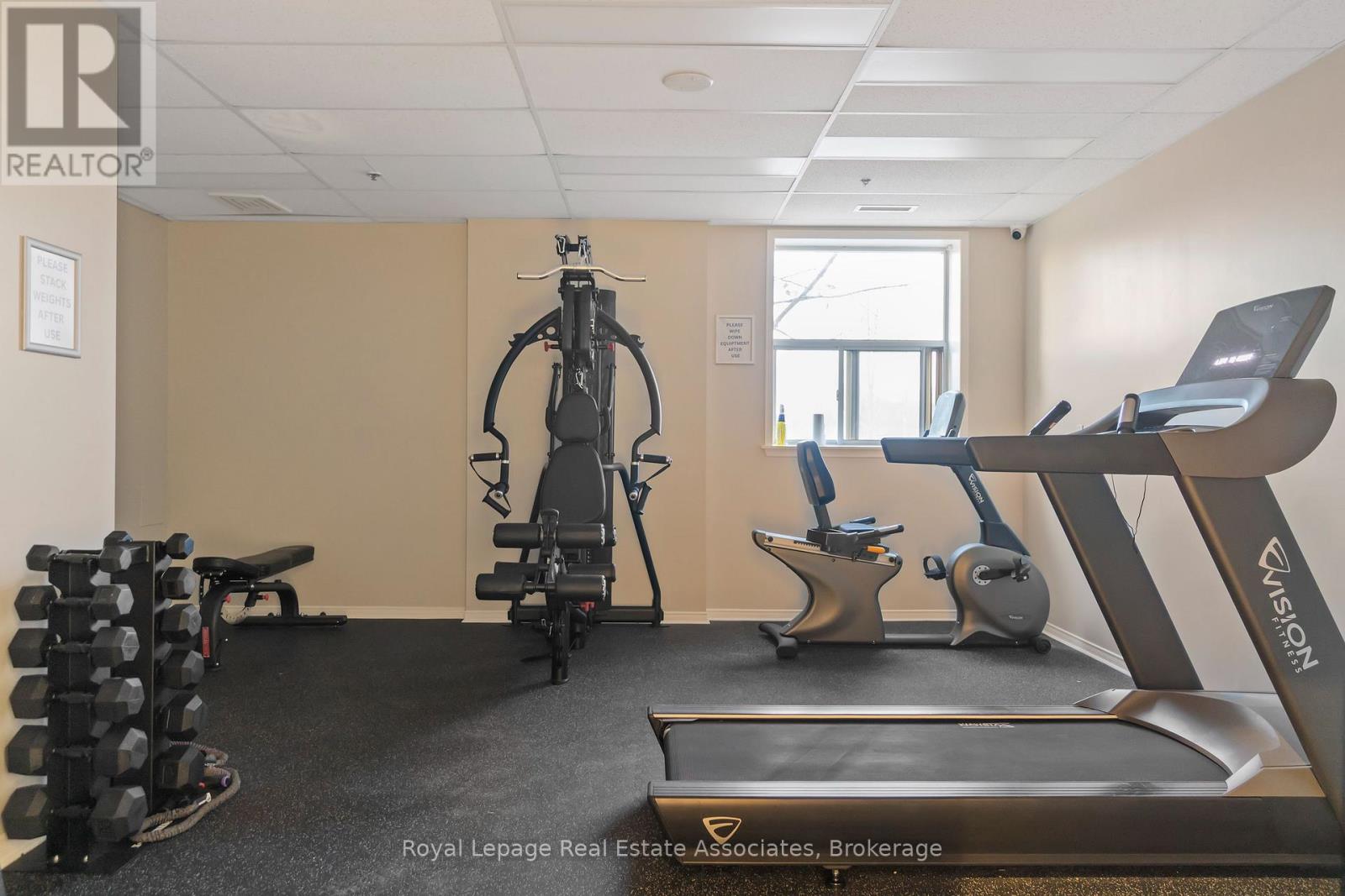 211 - 7373 Martin Grove Road, Vaughan, Ontario L4L 9K1 - Photo 9 - N12549378