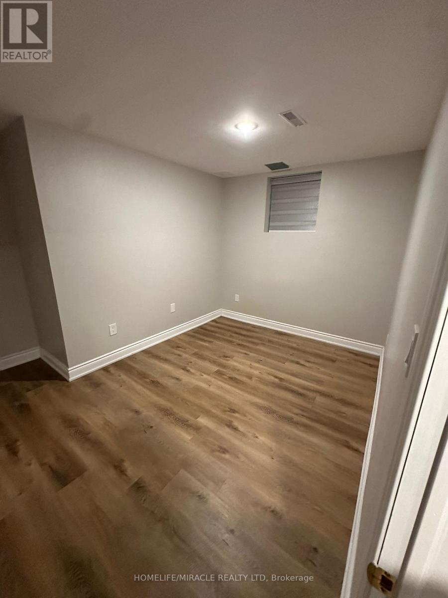 7100 Walworth Court, Mississauga, Ontario L5N 7L4 - Photo 24 - W12544602