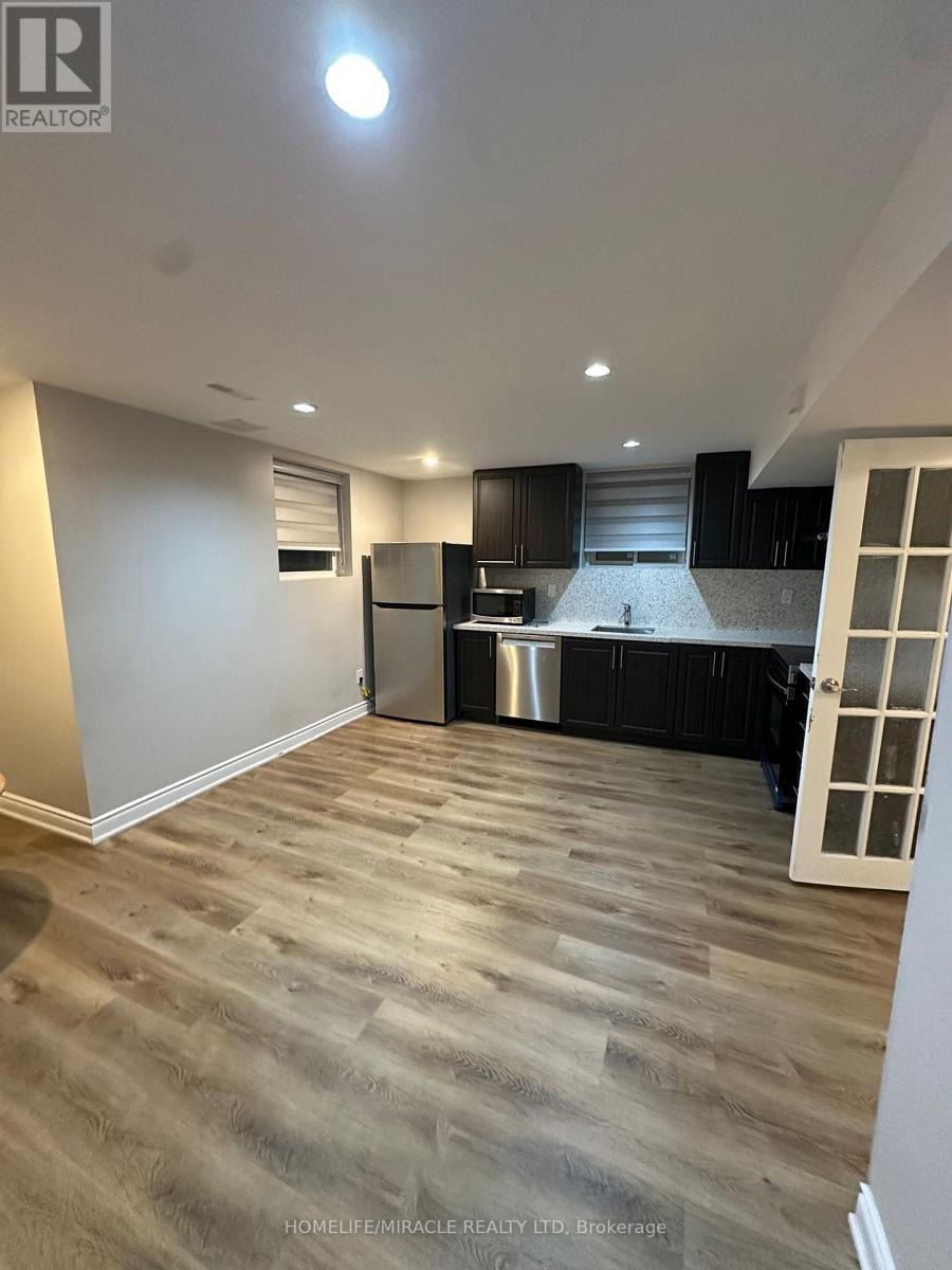 7100 Walworth Court, Mississauga, Ontario L5N 7L4 - Photo 22 - W12544602