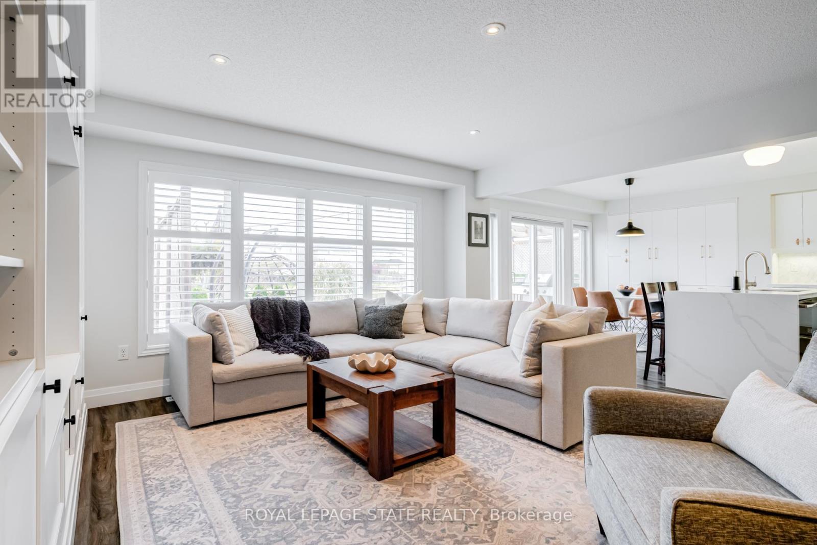 36 Irwin Avenue, Hamilton, Ontario  L9K 0E9 - Photo 11 - X12534716