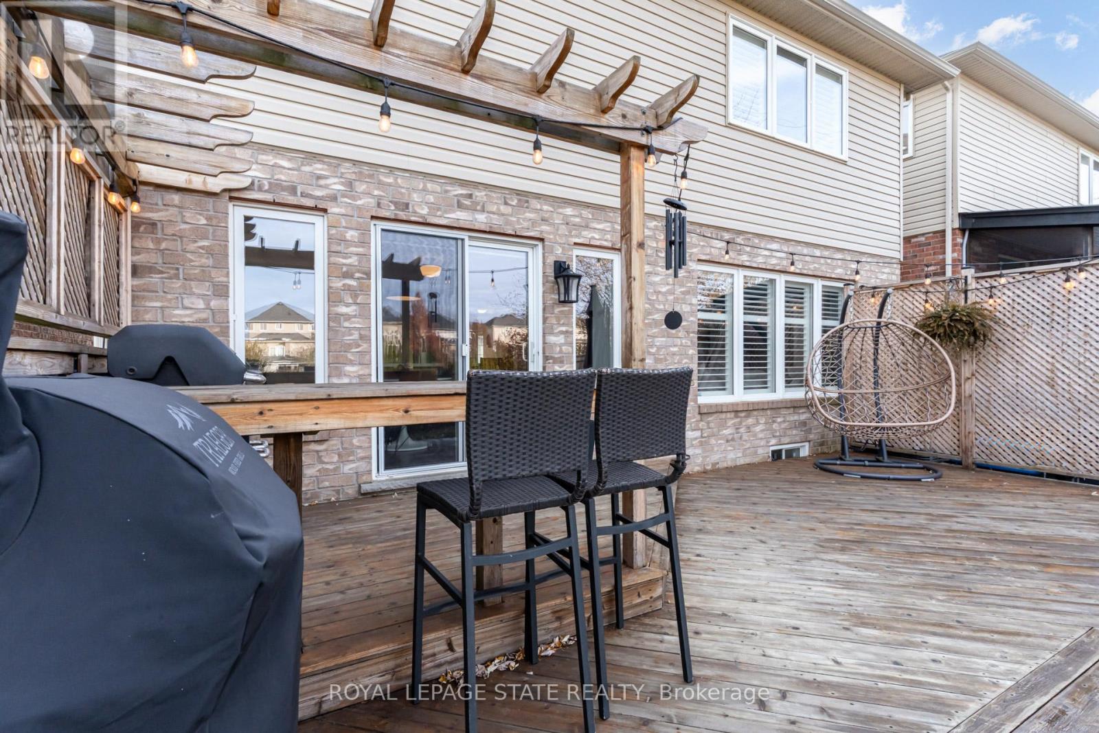 36 Irwin Avenue, Hamilton, Ontario  L9K 0E9 - Photo 46 - X12534716