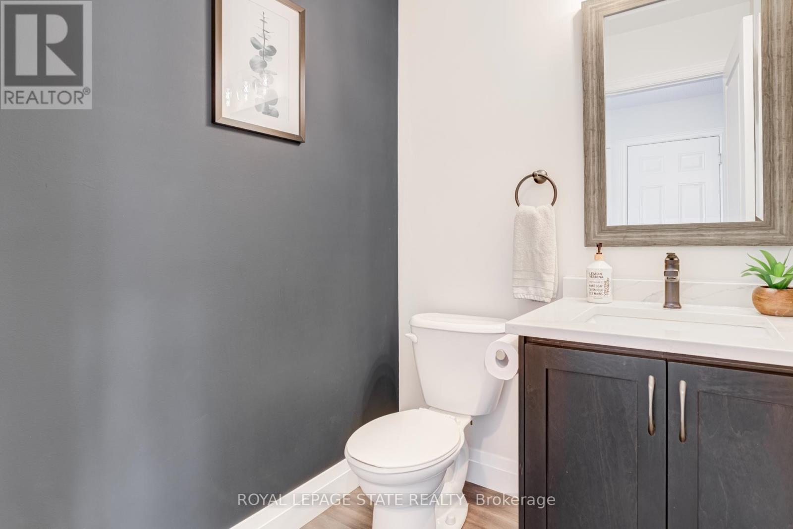 36 Irwin Avenue, Hamilton, Ontario  L9K 0E9 - Photo 17 - X12534716