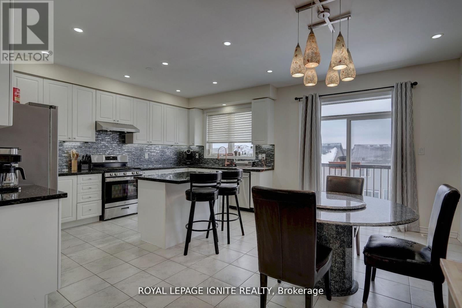 41 Northhill Avenue, Cavan Monaghan, Ontario  L0A 1G0 - Photo 12 - X12549366