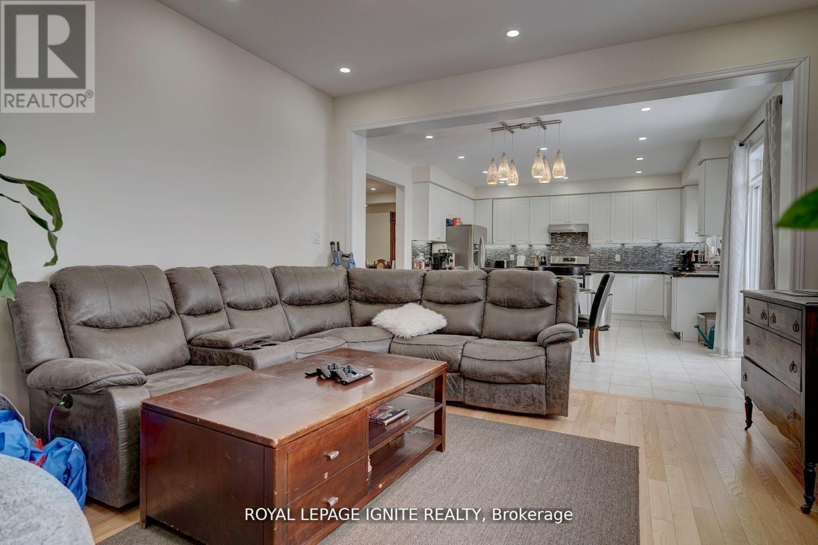 41 Northhill Avenue, Cavan Monaghan, Ontario  L0A 1G0 - Photo 15 - X12549366