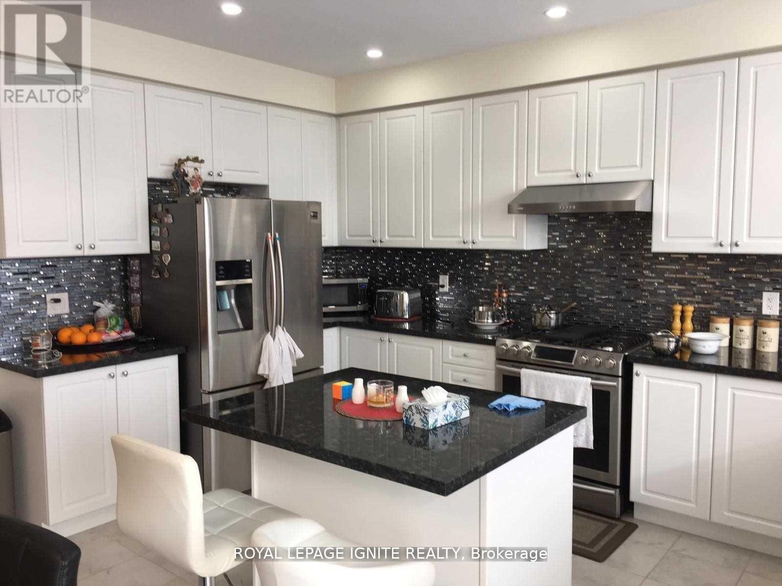 41 Northhill Avenue, Cavan Monaghan, Ontario  L0A 1G0 - Photo 4 - X12549366