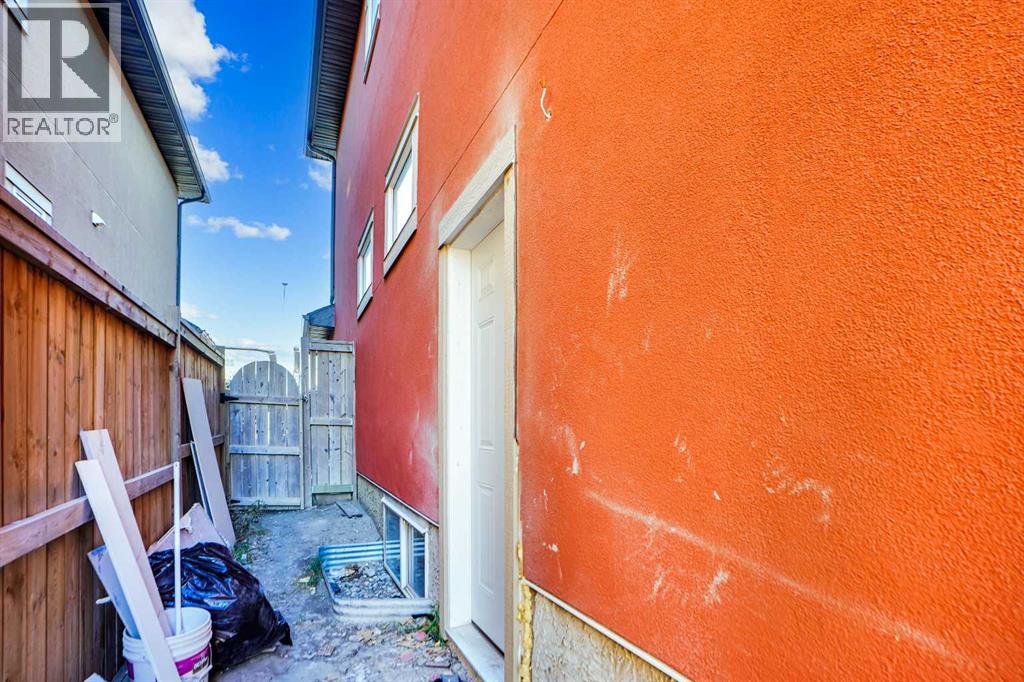 3 Saddleland Crescent Ne, Calgary, Alberta  T3J 5K9 - Photo 35 - A2265182