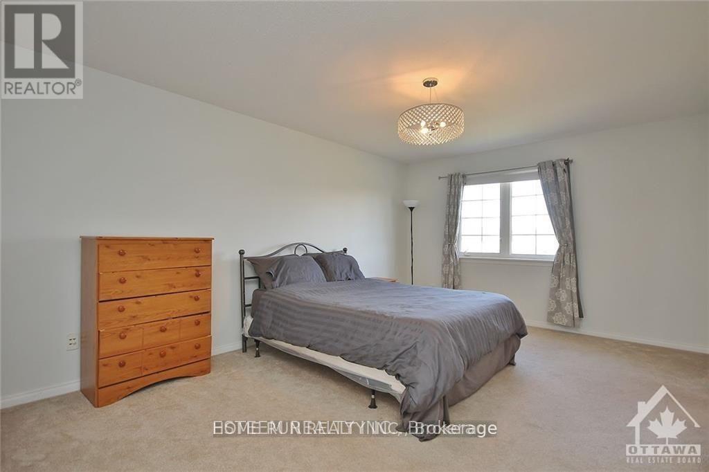 608 Pepperville Crescent, Ottawa, Ontario  K2M 0E8 - Photo 15 - X12549426