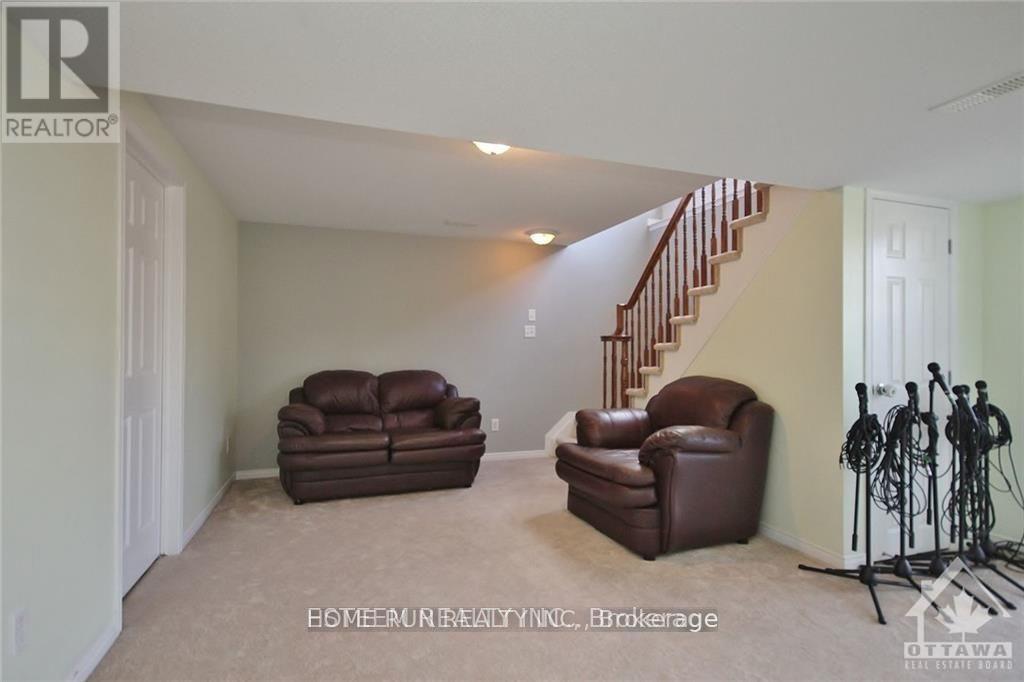 608 Pepperville Crescent, Ottawa, Ontario  K2M 0E8 - Photo 23 - X12549426