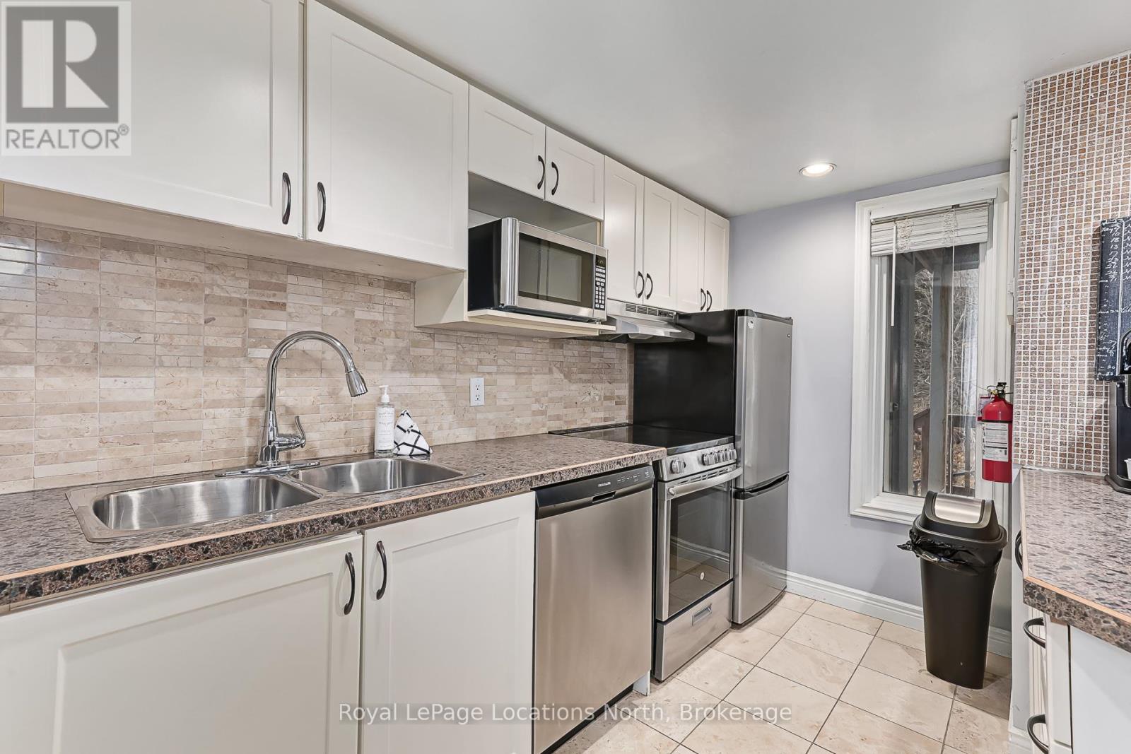 805 - 796468 Grey 19 Road, Blue Mountains, Ontario  L9Y 0N6 - Photo 14 - X12549404