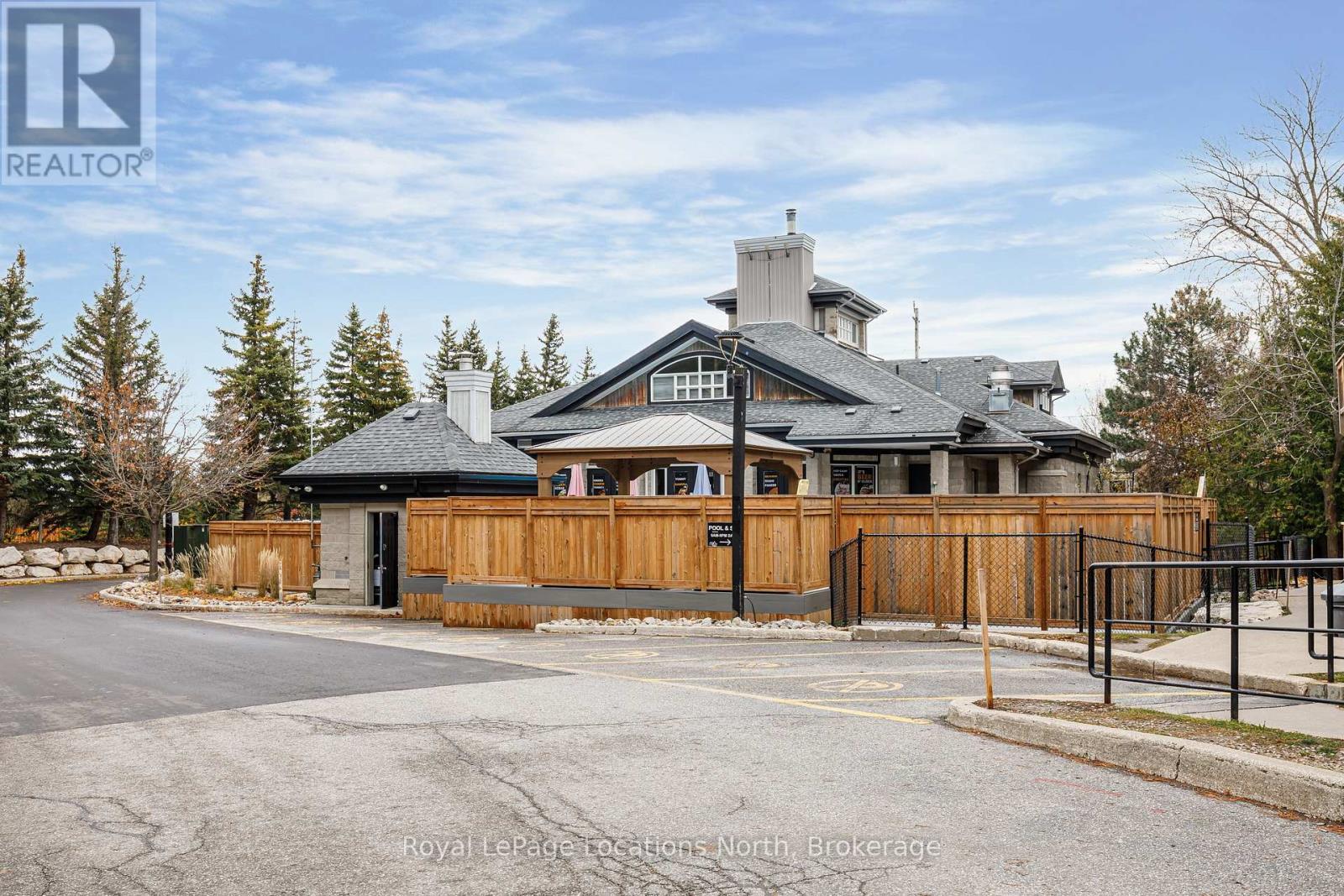 805 - 796468 Grey 19 Road, Blue Mountains, Ontario  L9Y 0N6 - Photo 34 - X12549404