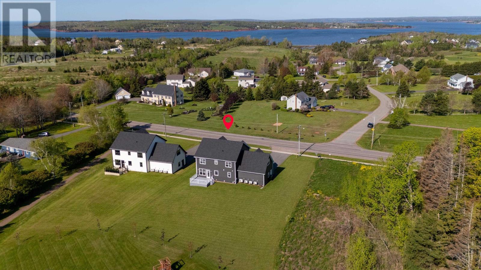 85 Keppoch Road, Stratford, Prince Edward Island  C1B 1L2 - Photo 4 - 202528044