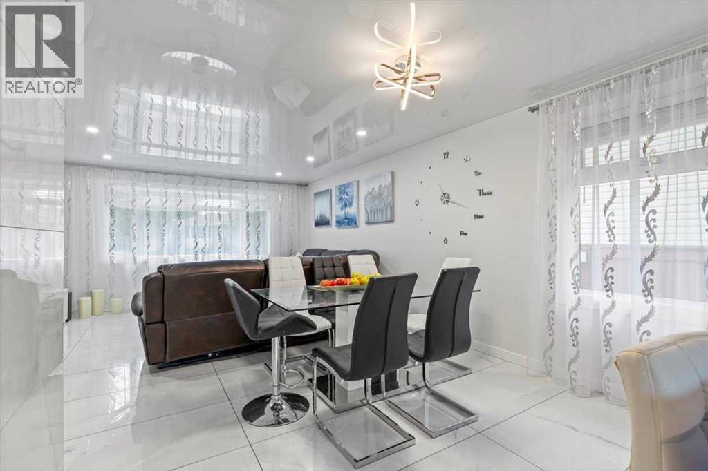 343 Queen Tamara Way Se, Calgary, Alberta  T2Y 4R1 - Photo 8 - A2254985