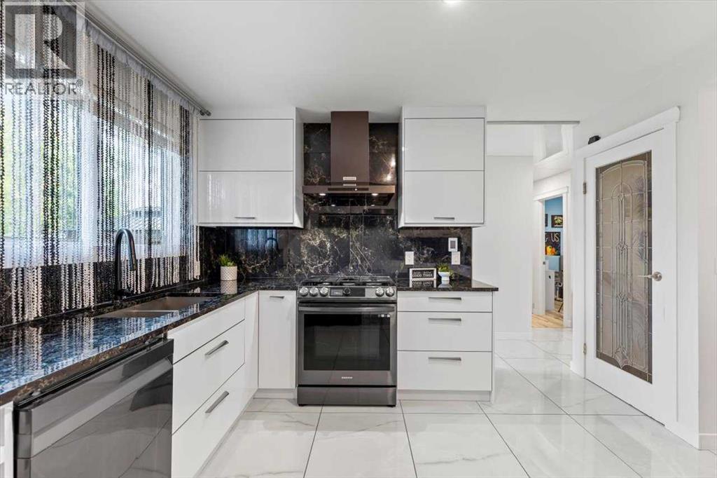 343 Queen Tamara Way Se, Calgary, Alberta  T2Y 4R1 - Photo 14 - A2254985