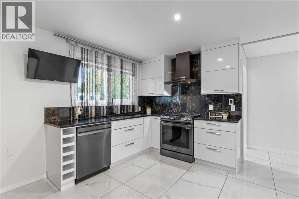 343 Queen Tamara Way Se, Calgary, Alberta  T2Y 4R1 - Photo 11 - A2254985