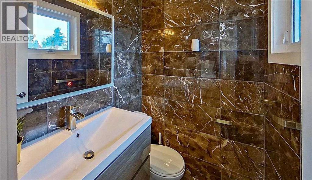 343 Queen Tamara Way Se, Calgary, Alberta  T2Y 4R1 - Photo 20 - A2254985