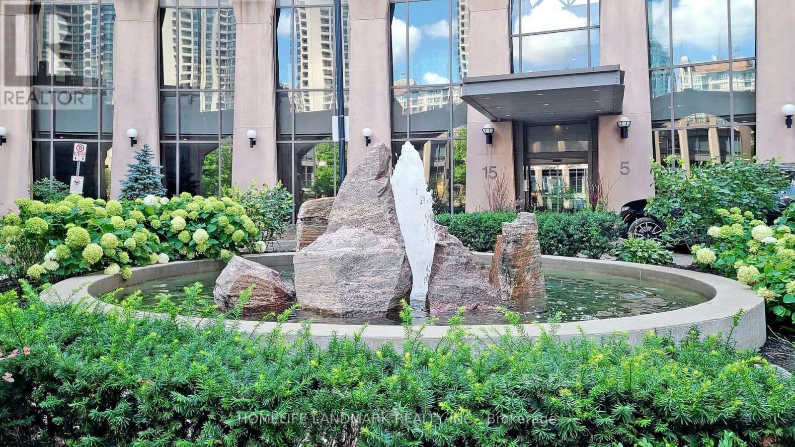 1720 - 15 Northtown Way, Toronto, Ontario M2N 7A2 - Photo 3 - C12549360