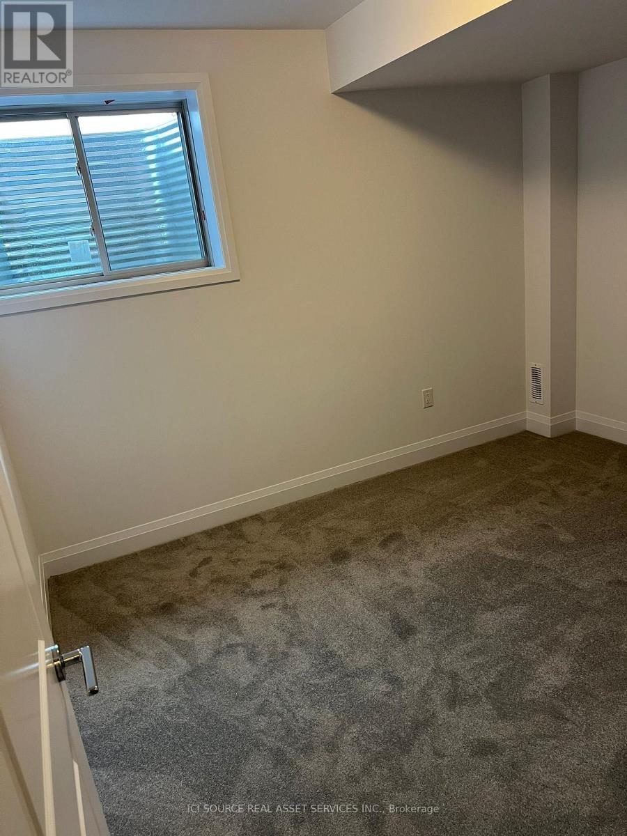 2 - 3 Ranch Terrace, Barrie, Ontario L9J 0Y3 - Photo 6 - S12549432