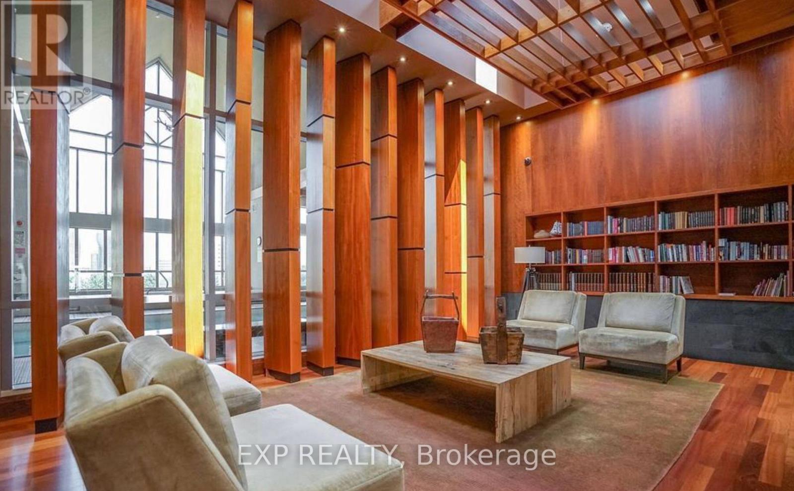 905 - 4090 Living Arts Drive, Mississauga, Ontario L5B 4M8 - Photo 9 - W12549406