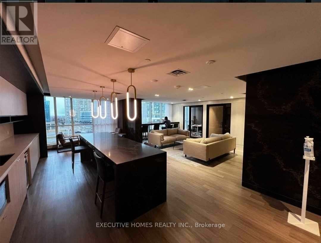 3703 - 4065 Confederation Parkway, Mississauga, Ontario L5B 0L4 - Photo 4 - W12549444