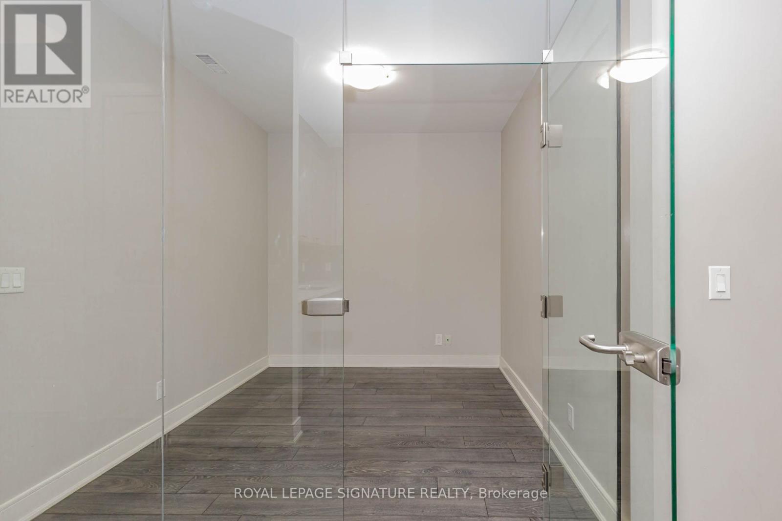 614 - 150 Main Street W, Hamilton, Ontario  L8P 1H8 - Photo 17 - X12549390