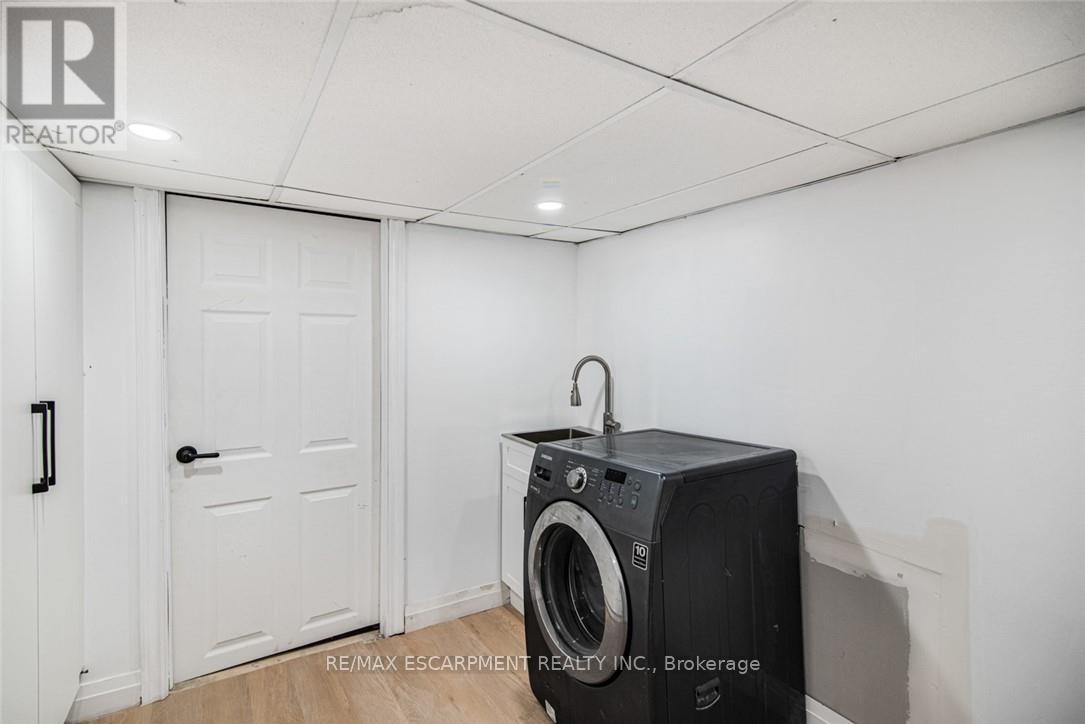 48 Aikman Avenue, Hamilton, Ontario  L8M 1P7 - Photo 26 - X12549392