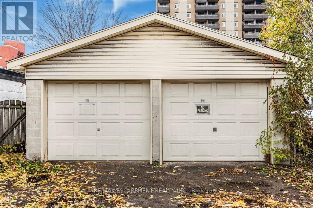 48 Aikman Avenue, Hamilton, Ontario  L8M 1P7 - Photo 28 - X12549392