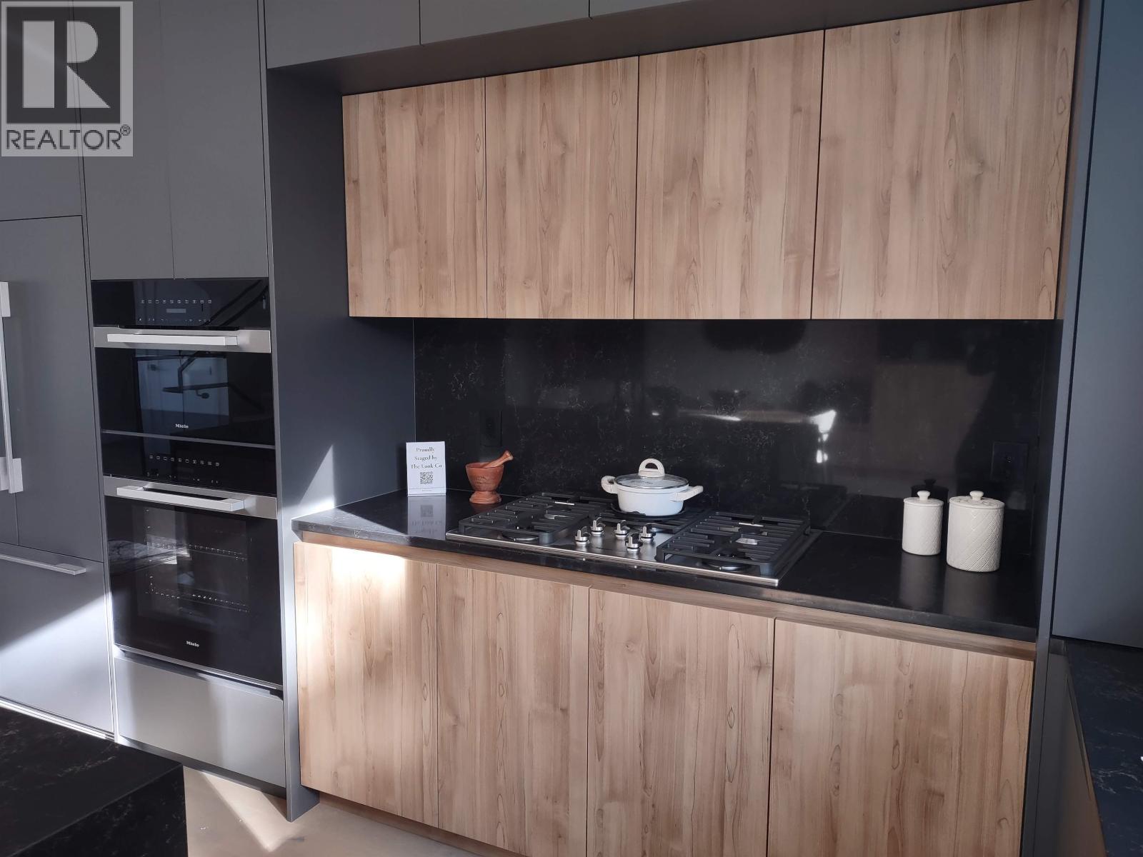 1 1706 W 68th Avenue, Vancouver, British Columbia  V6P 2V8 - Photo 12 - R3067728