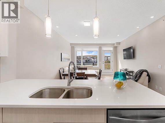 414, 214 Sherwood Square Nw, Calgary, Alberta  T3R 1T6 - Photo 10 - A2261579