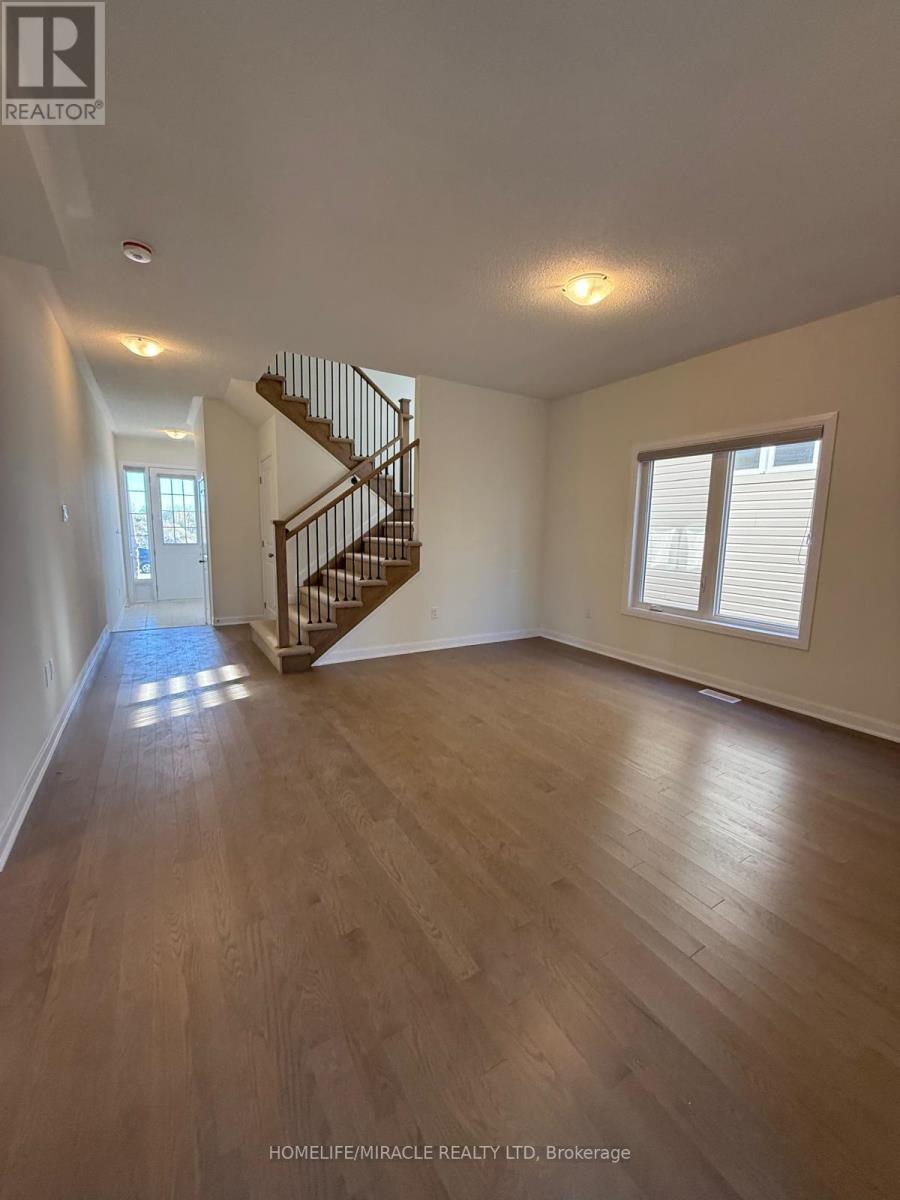 80 Golf Links Drive, Loyalist, Ontario K0H 1G0 - Photo 10 - X12539222