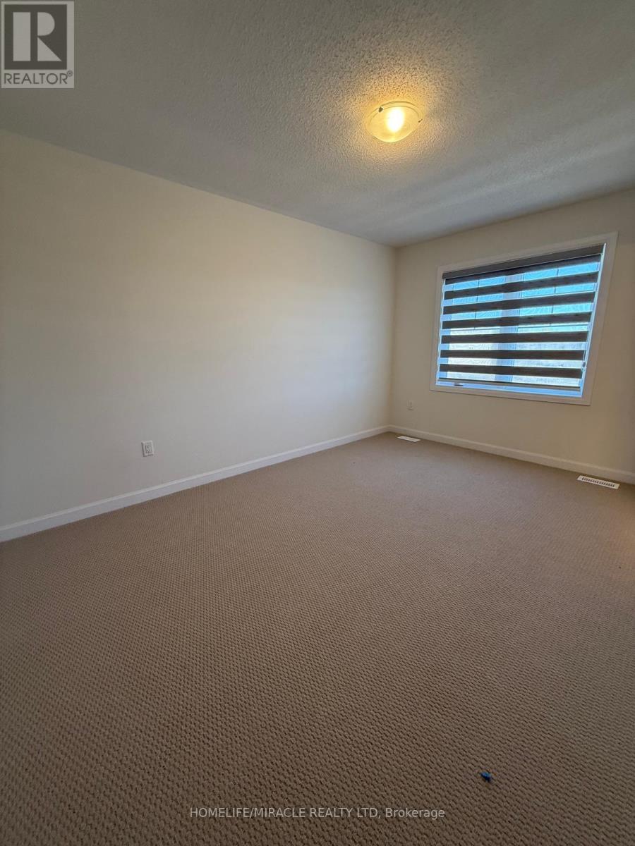 80 Golf Links Drive, Loyalist, Ontario K0H 1G0 - Photo 21 - X12539222