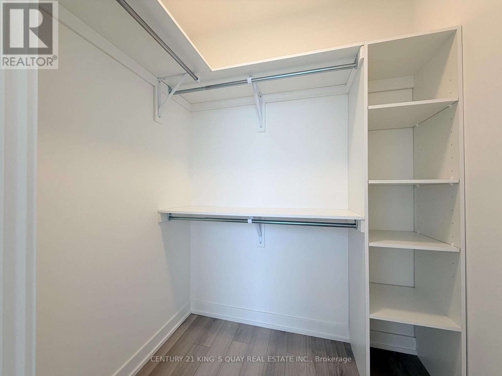 1107 - 3071 Trafalgar Road, Oakville, Ontario  L6H 8C6 - Photo 10 - W12549448